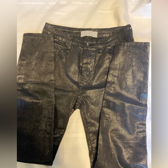 New Asher Snake Skin Print Pants. Size Small - Picture 2 of 4